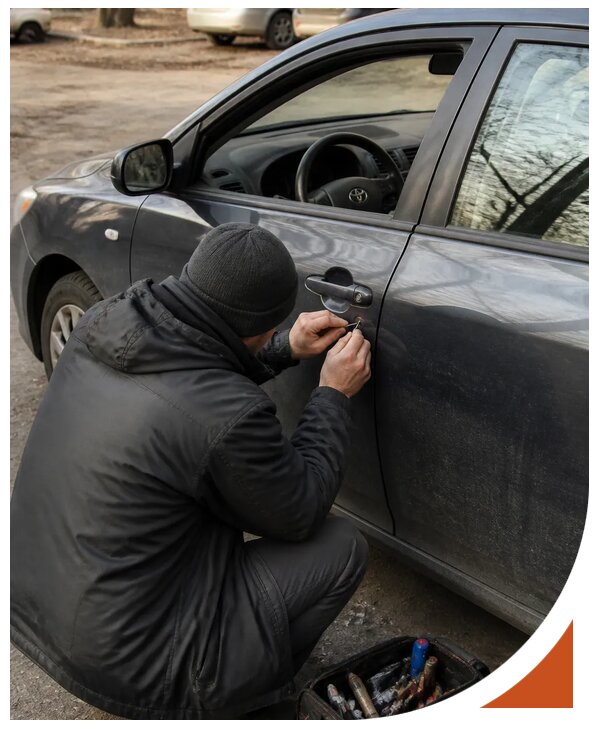 Профессиональное вскрытие автомобиля Тойота без повреждений в Устях-Джегуте